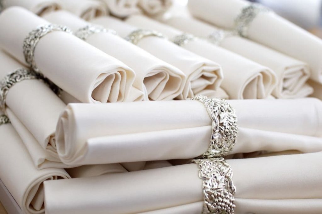 Linen Napkins with Silver Napkin Rings